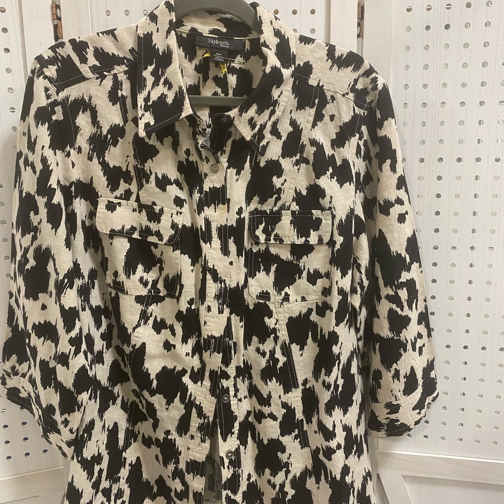 Style & Co. Black and Cream Button Down Shirt